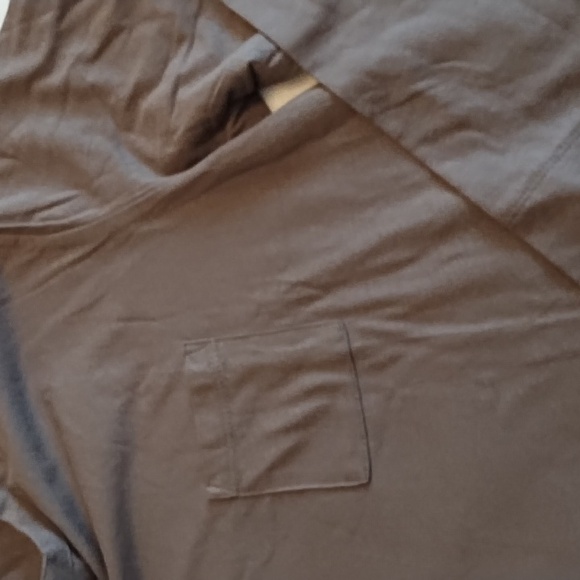 Koolaburra by UGG Long Sleeve Top w/ Pocket - Picture 3 of 10